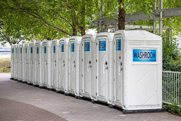 Best Affordable porta potty rental  in Burlington, IA